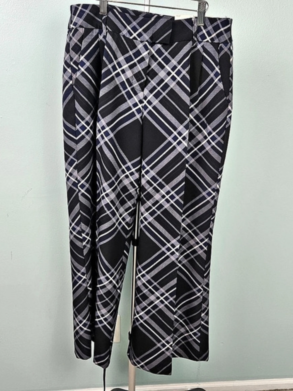 NWT Cato Plaid Ankle Pants in Black & Blue Size 10P